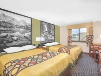 Super 8 By Wyndham Riverton Exterior foto